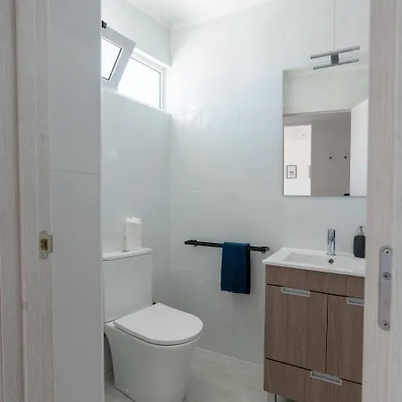 Cosy In Centre Apartment Albufeira